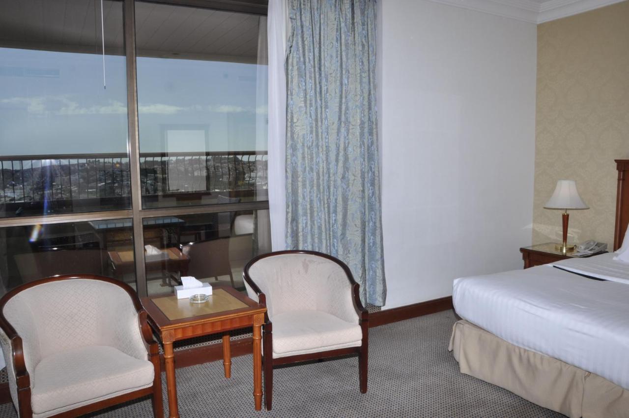 Le Meridien Al Hada Exterior foto